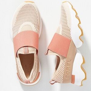 Sorel kinetic impact sneakers women’s size 12